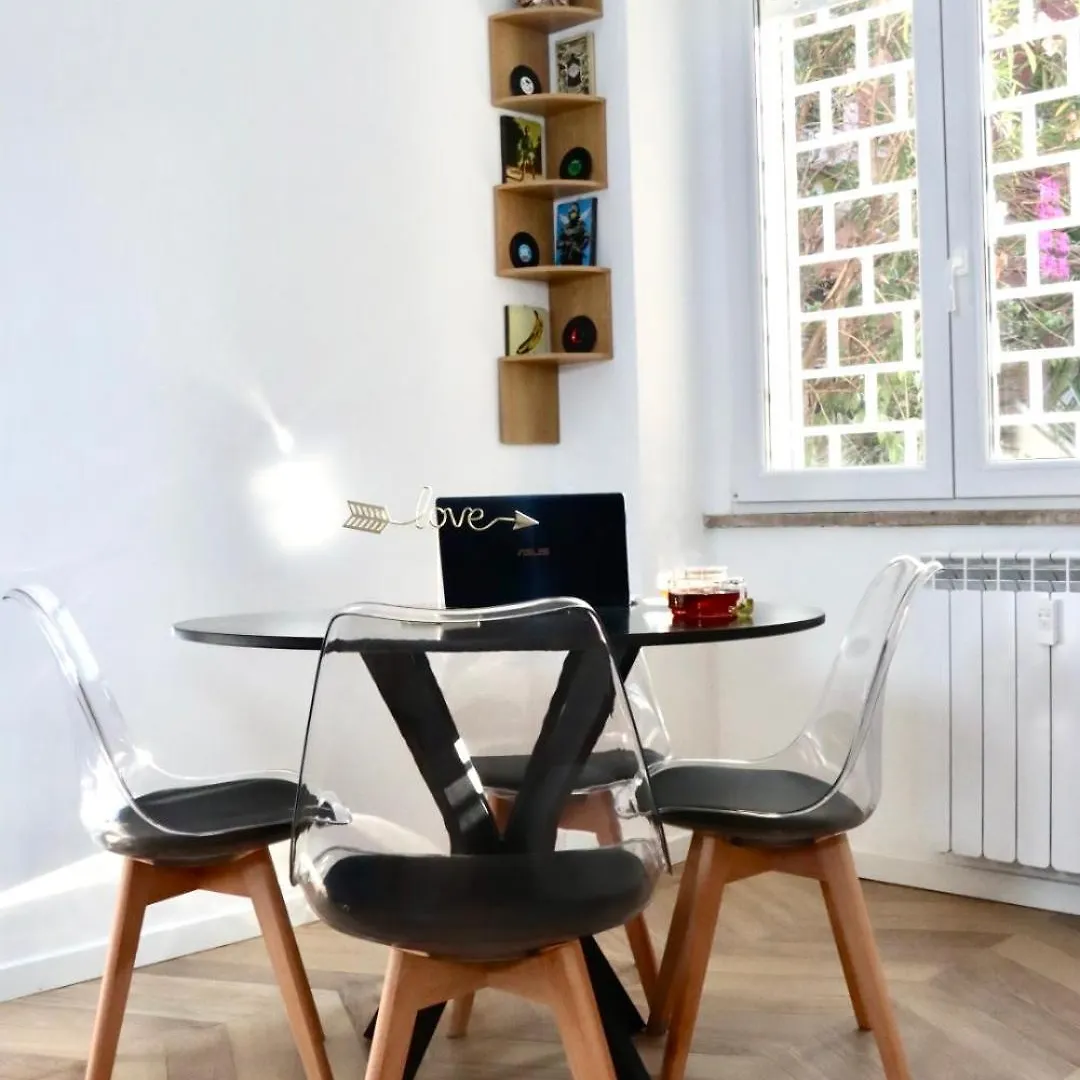 Alessi Home Pigneto Roma 0*,  İtalya